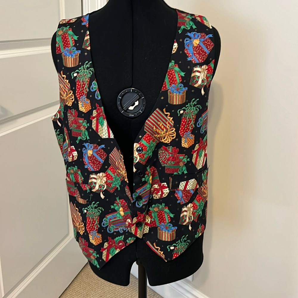 ROBYN-LYN Vest Christmas Holiday Gift Package Vest